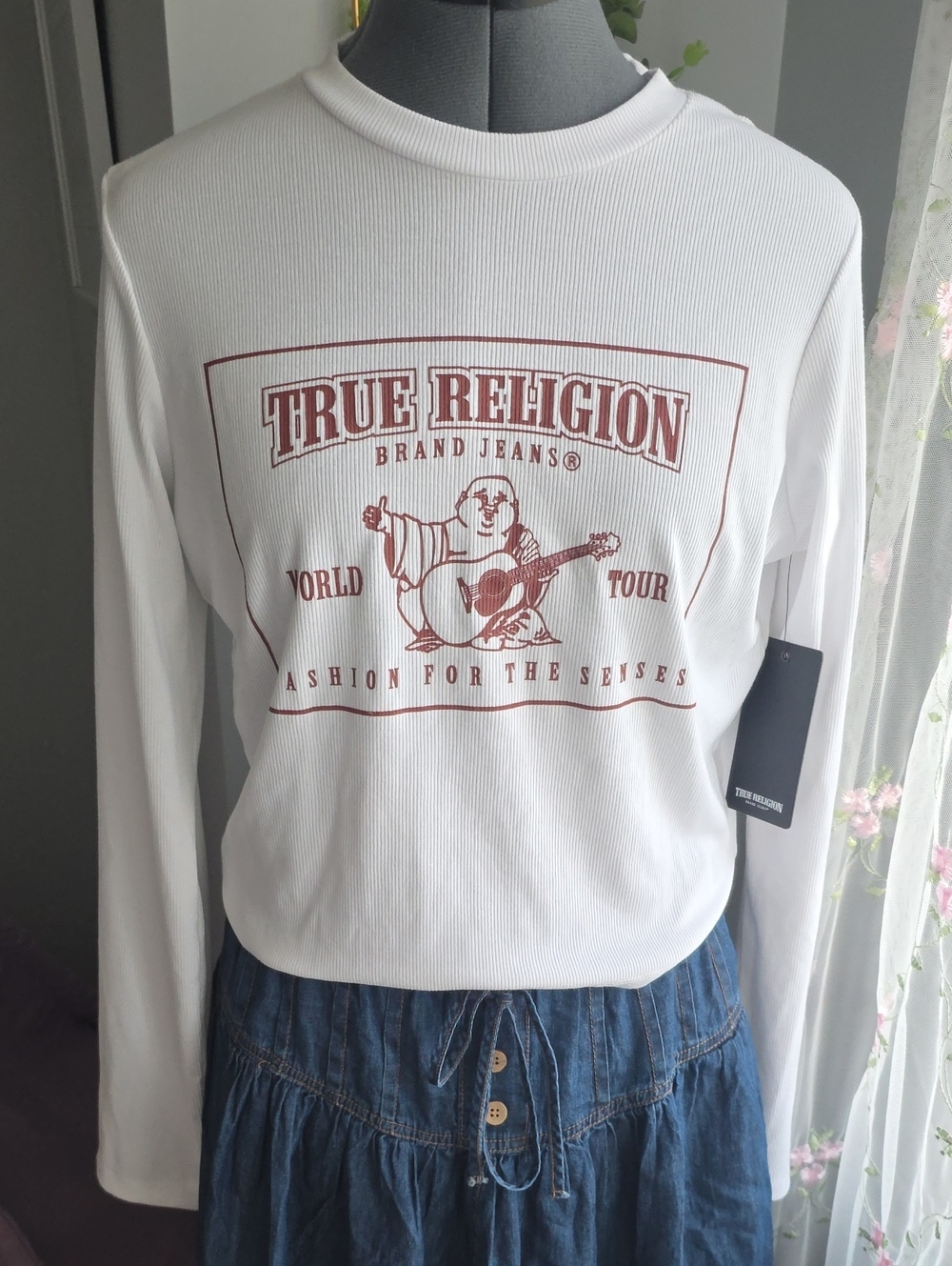 True Religion White Long-Sleeve Graphic Tee with Red Logo